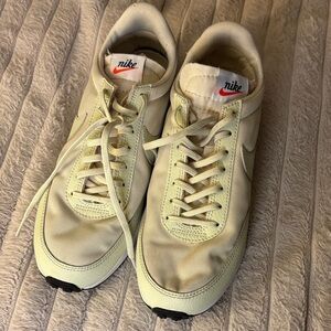 Nike Off-White Retro Sneakers